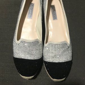 Cute flats! Worn 3 times.